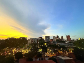 CÉNTRICO DEPARTAMENTO con HERMOSA VISTA y amplios BALCONES